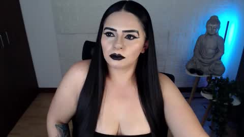 POWERFULL GODDESS EMILI online show from February 27, 11:41 pm