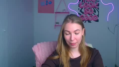 Emilia online show from January 8, 6:41 am