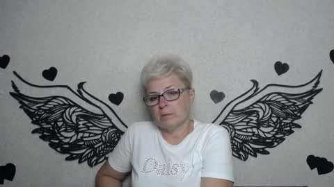 Snapshot of emiliagree chatting on September 12, 5:15 pm EmiliaGree online show from September 12, 5:15 pm