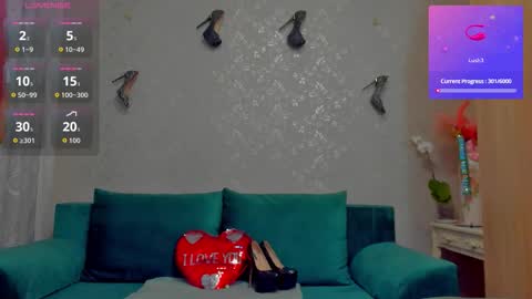 Emiliana online show from November 4, 12:39 pm