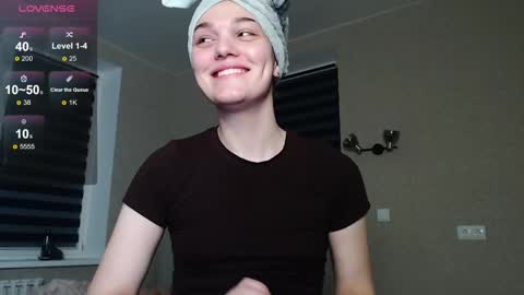 Emi online show from October 19, 5:50 pm