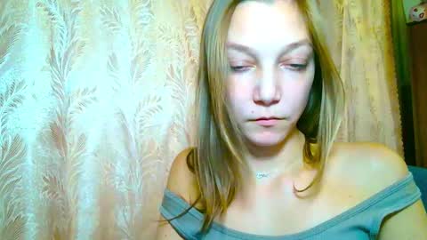 Emilly online show from November 7, 11:56 am