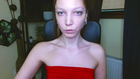 Emilly online show from March 4, 12:46 pm