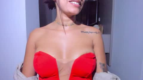 emilly online show from July 5, 7:04 am