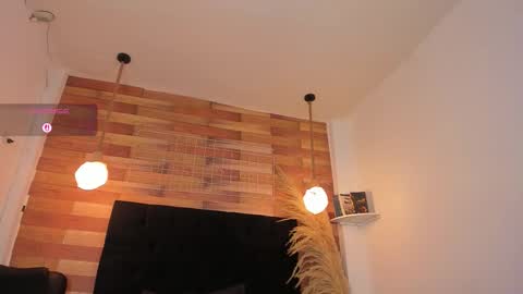 emily_brown04 online show from October 21, 2:43 pm