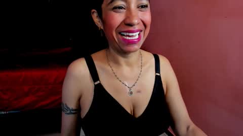 emily_bunny7 online show from January 10, 8:03 pm