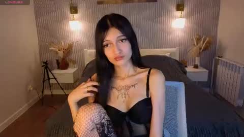Emily online show from July 3, 9:25 am