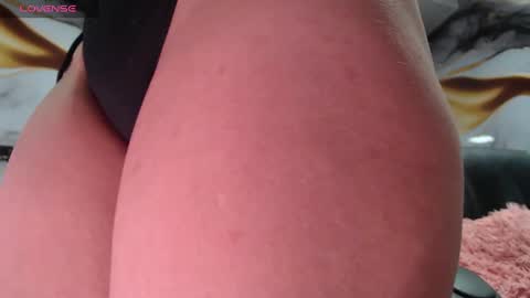 Snapshot of emily_fox_3 chatting on March 3, 11:44 am emily fox 3 online show from March 3, 11:44 am