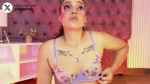 Emily online show from March 26, 7:08 pm