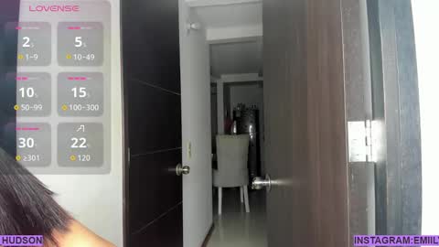 Snapshot of emily_huddson_ chatting on September 10, 11:39 pm independet model online show from September 10, 11:39 pm