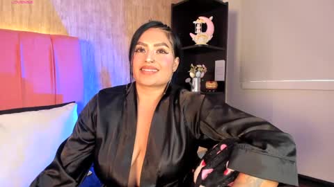 Emily  online show from April 18, 7:58 pm