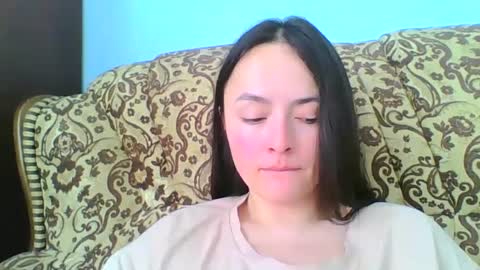 Snapshot of emily_morning_dew chatting on February 8, 12:17 pm emily_morning_dew online show from February 8, 12:17 pm