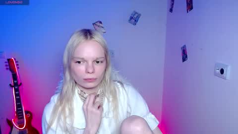 Lia online show from March 5, 8:40 pm