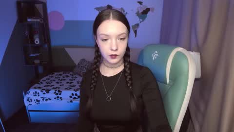 Emily online show from January 17, 6:12 am