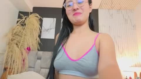 emily_vermont online show from October 2, 5:06 am