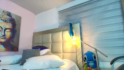 EMILY online show from March 13, 3:10 am