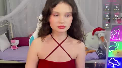 Emilyhaves online show from December 23, 10:43 am