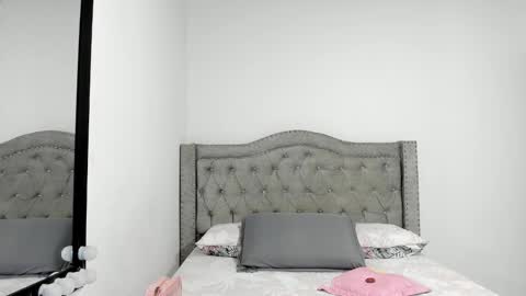 Camila online show from January 14, 6:16 pm