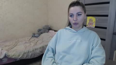 emilyfork online show from November 19, 11:42 am