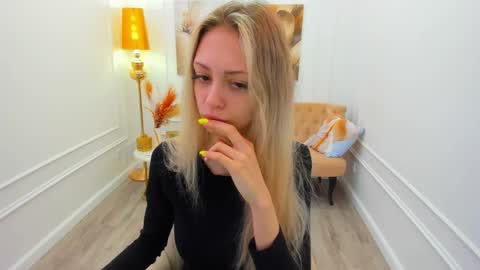 Emily online show from April 5, 3:58 am