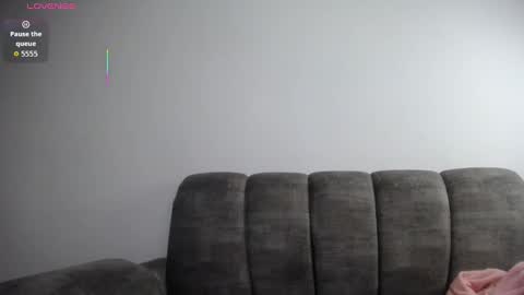 Emilyhines online show from September 12, 11:07 pm