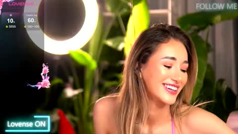 Emily online show from December 20, 3:24 am