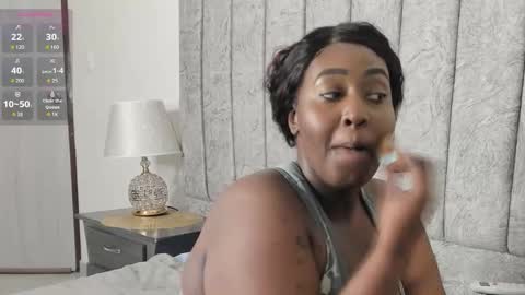 emilyrojas online show from October 14, 1:36 pm