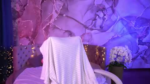 Snapshot of emilysunshines chatting on October 5, 12:57 pm MY NAME IS Emily WELCOME EVERYONE I WILL BE HAPPY TO GIVE YOU WHAT YOU HAVE DREAMED OF FOR SO LONG online show from October 5, 12:57 pm