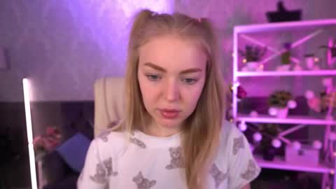 Snapshot of emilysunshines chatting on September 18, 6:50 am MY NAME IS Emily WELCOME EVERYONE I WILL BE HAPPY TO GIVE YOU WHAT YOU HAVE DREAMED OF FOR SO LONG online show from September 18, 6:50 am