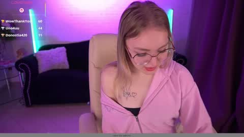 Snapshot of emilysunshines chatting on February 28, 5:37 am MY NAME IS Emily WELCOME EVERYONE I WILL BE HAPPY TO GIVE YOU WHAT YOU HAVE DREAMED OF FOR SO LONG online show from February 28, 5:37 am