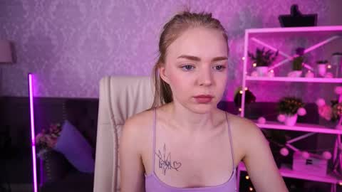 Snapshot of emilysunshines chatting on September 24, 6:42 am MY NAME IS Emily WELCOME EVERYONE I WILL BE HAPPY TO GIVE YOU WHAT YOU HAVE DREAMED OF FOR SO LONG online show from September 24, 6:42 am