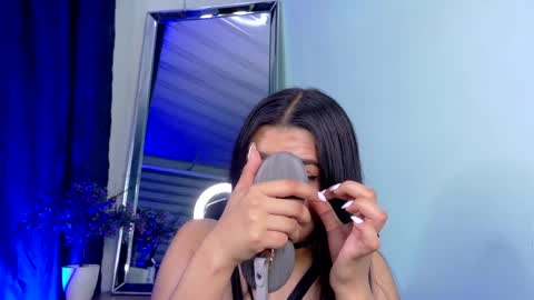 Emily  online show from May 13, 1:15 am
