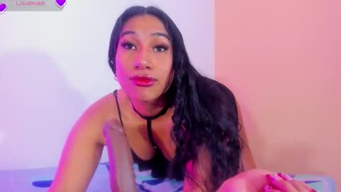 emilyy_walker online show from March 18, 12:33 pm