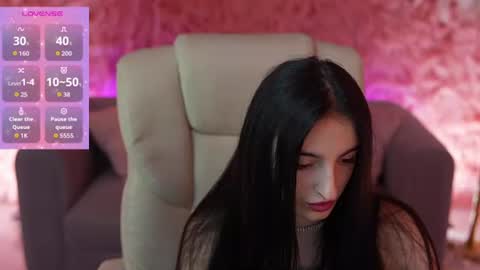 emilyymoon online show from June 15, 6:44 pm