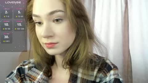 Snapshot of eminemswife chatting on January 21, 7:37 am Nadya online show from January 21, 7:37 am