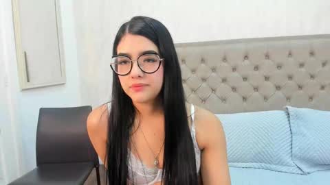 emma  online show from December 14, 2:34 pm