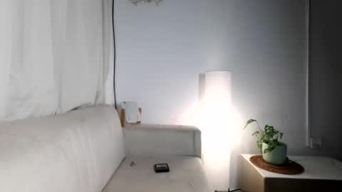emma______1996 online show from July 17, 10:50 am