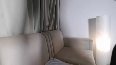 emma______1996 online show from July 31, 9:21 am