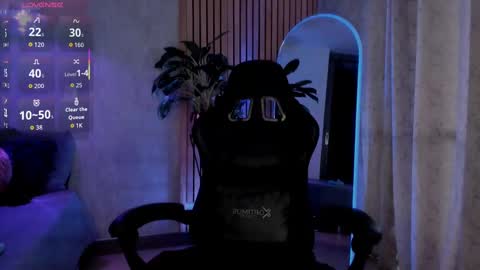   online show from October 8, 10:16 pm