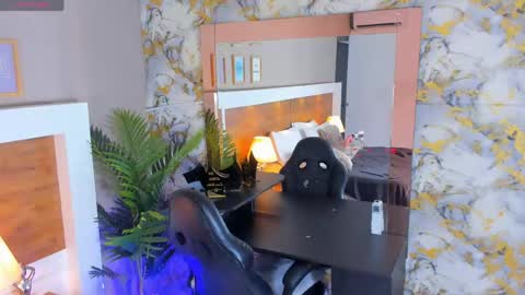Emma  online show from June 3, 7:44 am