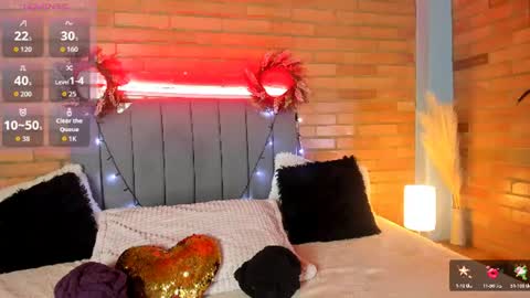 Hey Im EmmaHelp me reach 100 likes online show from July 5, 1:07 pm
