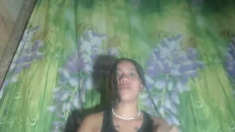 emma cloee online show from December 7, 3:09 am