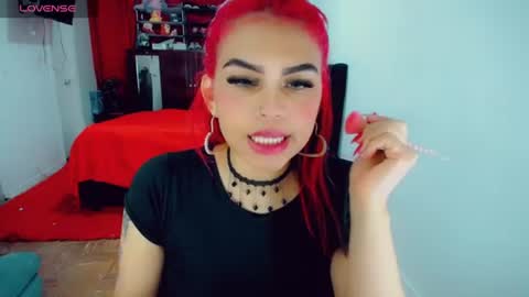emma online show from July 10, 11:53 pm