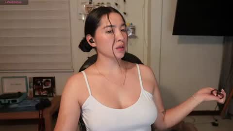 emma_johnson_ online show from July 1, 3:15 am