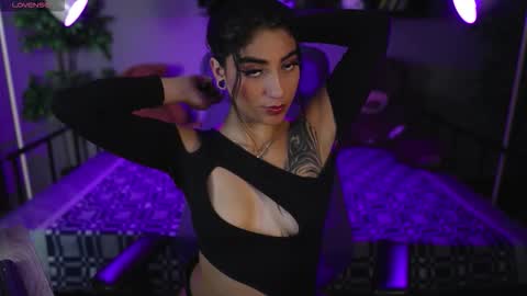 Emma online show from December 22, 4:52 am