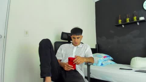 emma online show from February 7, 10:09 pm