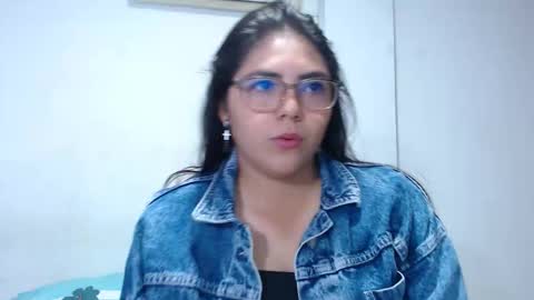 emma nicols online show from January 15, 12:03 pm