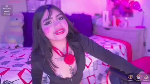 Snapshot of emma_soffia_ chatting on October 16, 7:02 pm EMMA online show from October 16, 7:02 pm