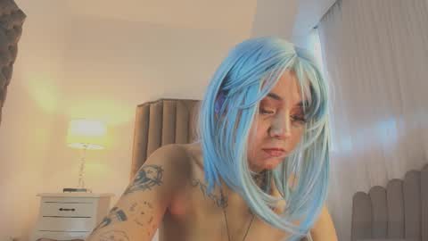 Ema online show from October 8, 1:06 pm