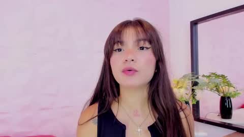 Emma Sandoval online show from September 8, 5:12 pm